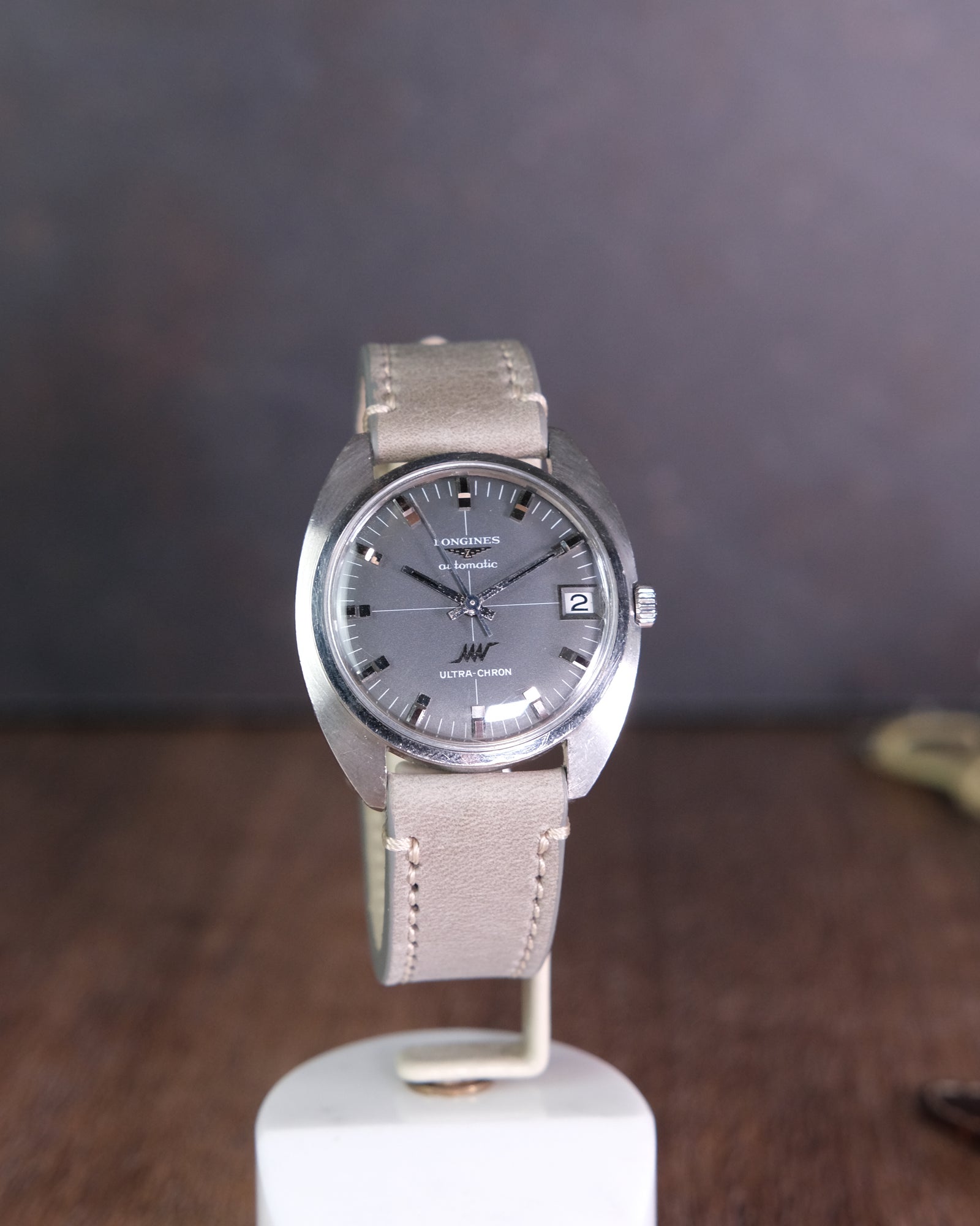 LONGINES ULTRA-CHRON 23J　Cal431 Longines Ultra Chron Cal 431 Ghost grey Dial – Perpetual
