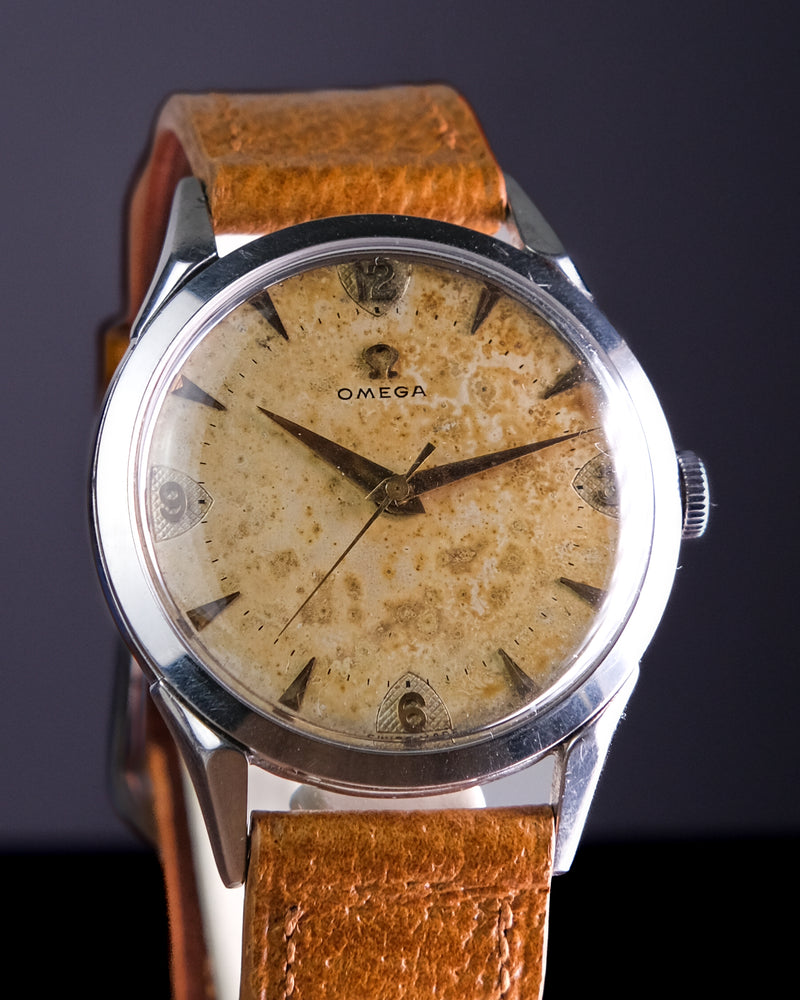 Omega 2609 SUPER RARE Honeycomb Texture dial