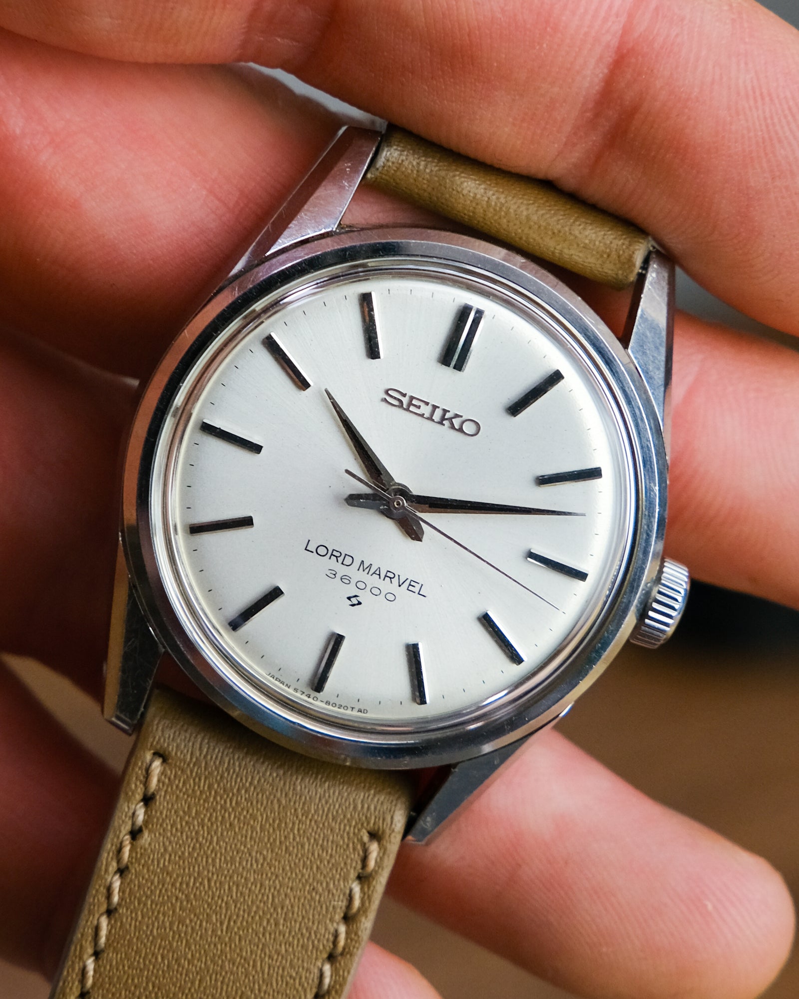 Seiko Lord Marvel 5740-8000 SEAHORSE 1967 – Perpetual Watch Lover