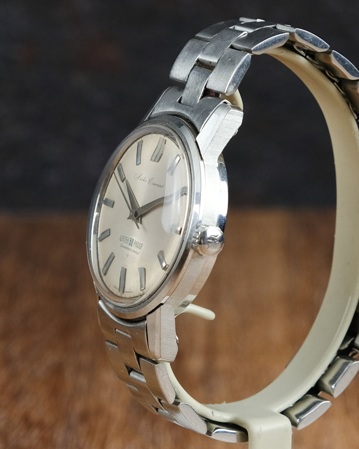 Seiko Cronos self dater hand winding diashock 21 Jewels