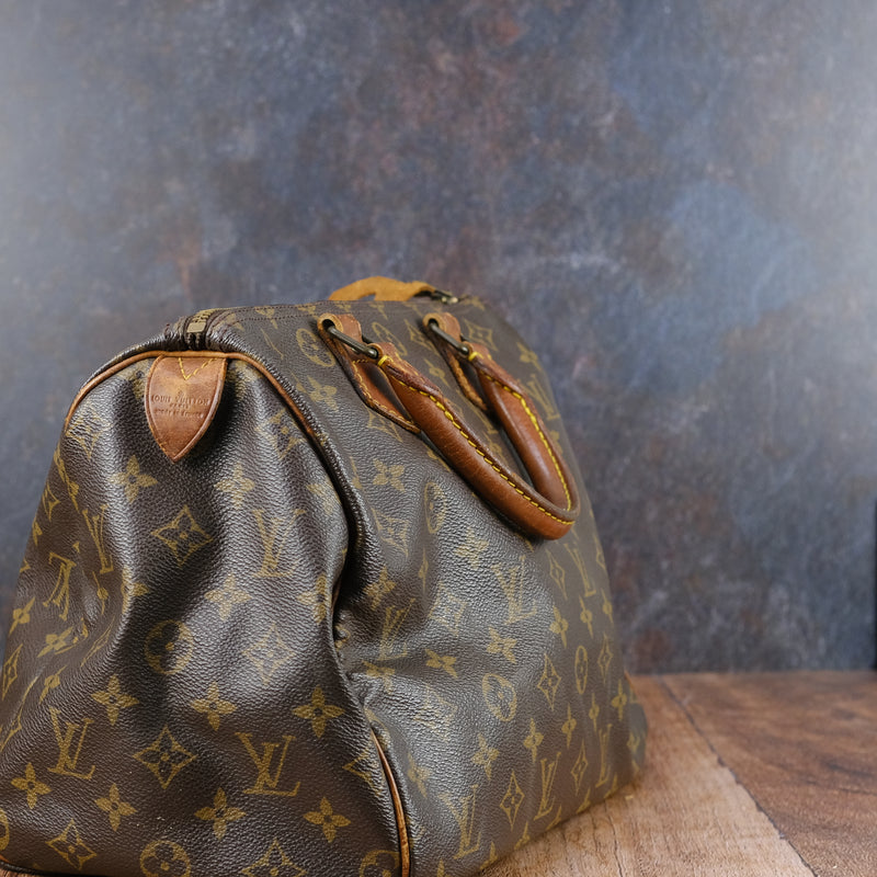 Louis Vuitton Speedy 30