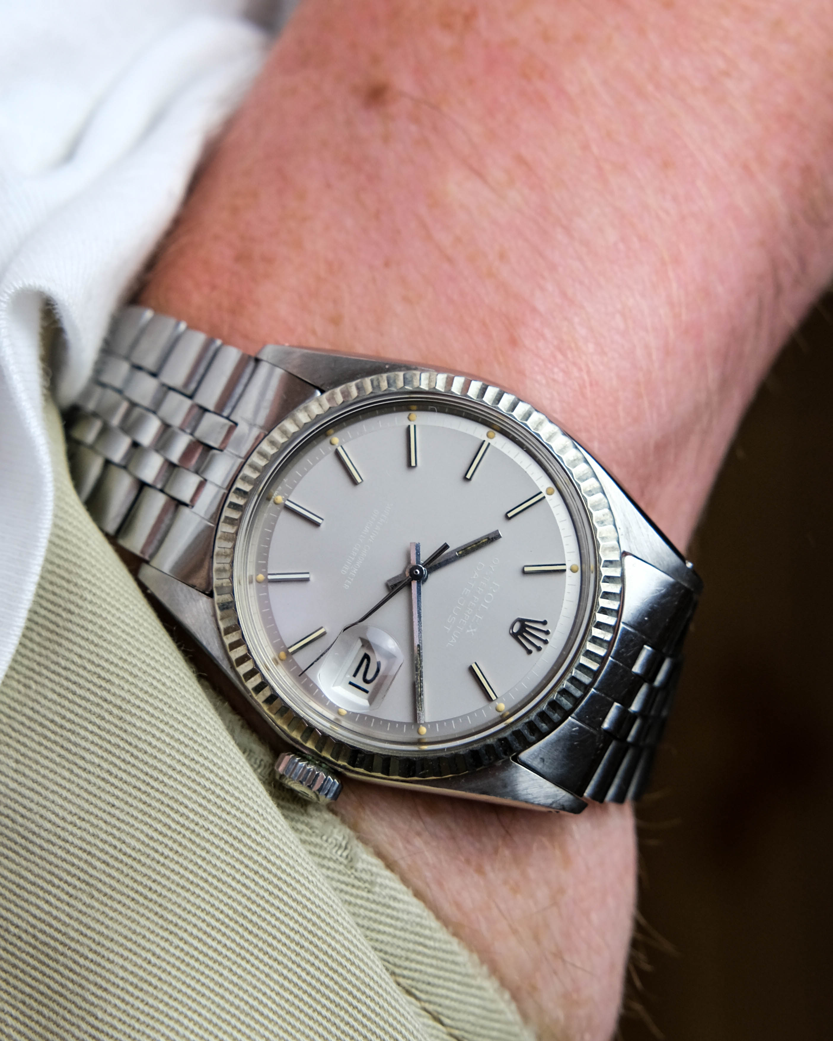 Rolex 1601 Glossy GHOST 1973 – Perpetual Watch Lover (PWL)