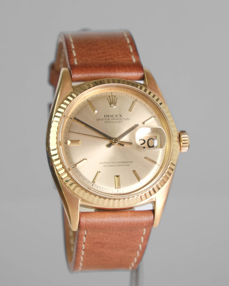 Rolex 1601 18kt with box and papers