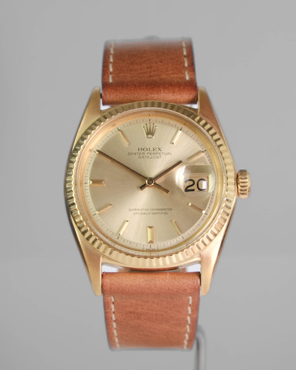Rolex 1601 18kt with box and papers