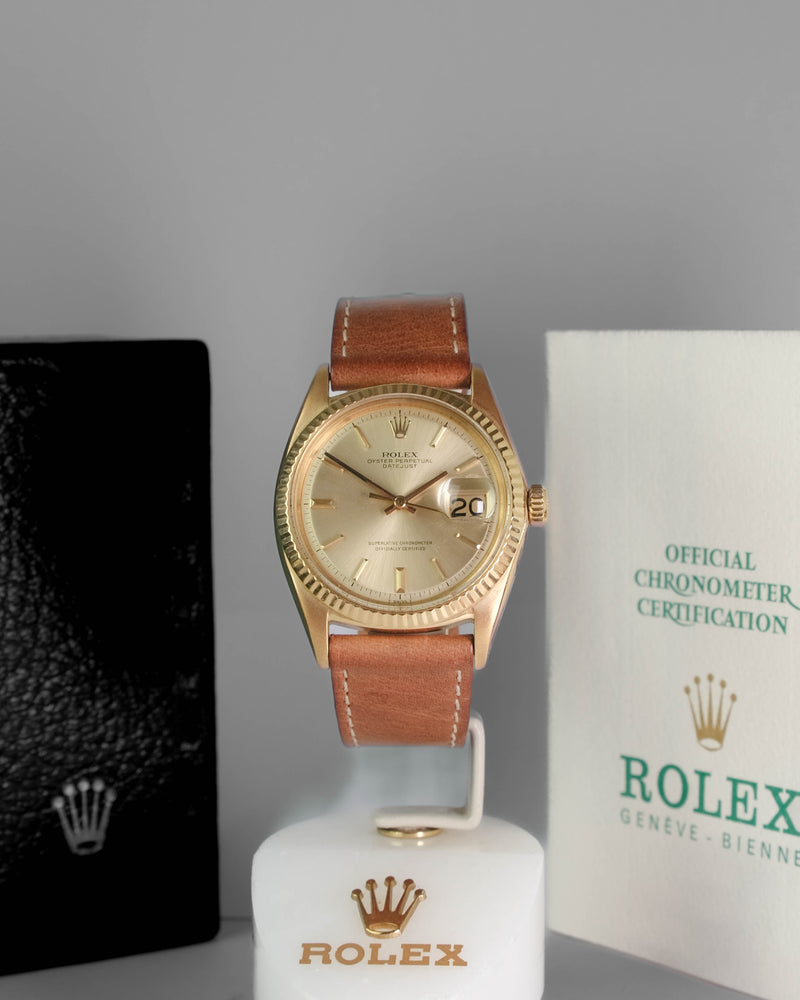 Rolex 1601 18kt with box and papers