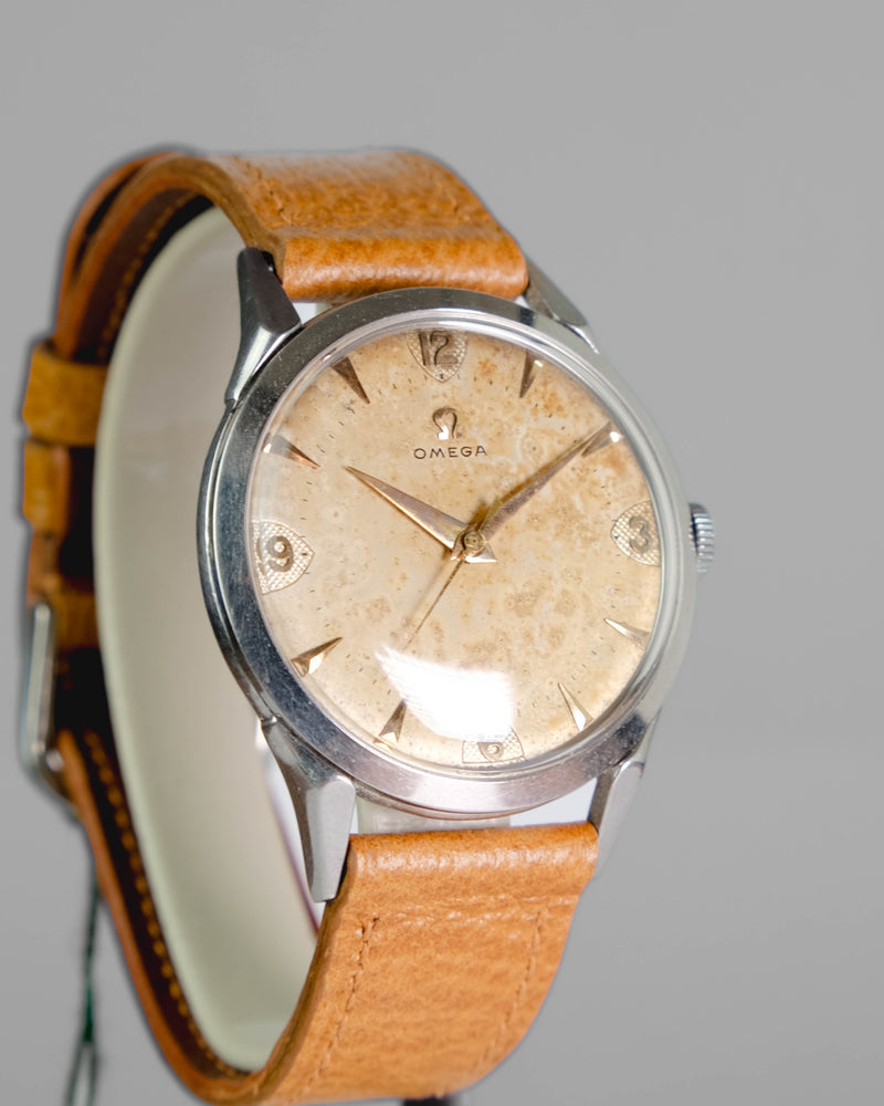 Omega 2609 SUPER RARE Honeycomb Texture dial