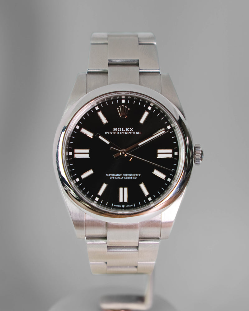 Rolex oyster perpetual 41mm Black Dial FULL SET