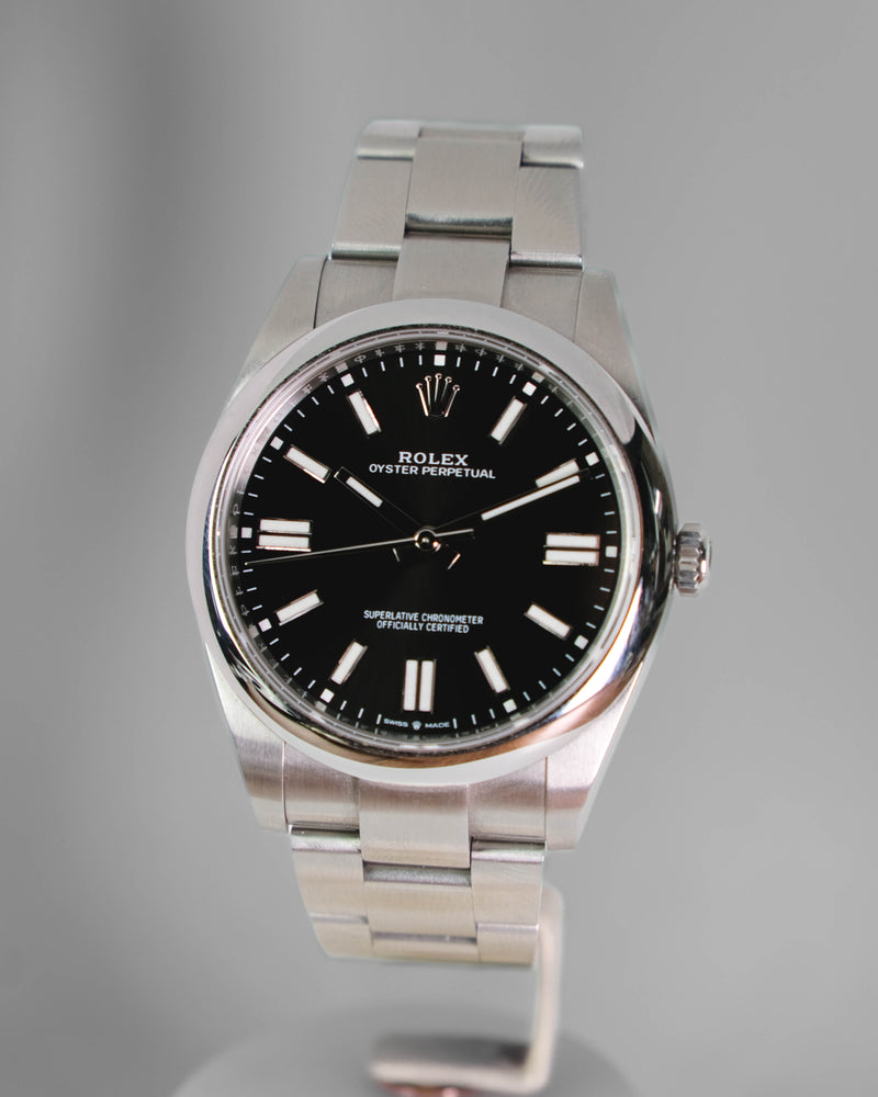 Rolex oyster perpetual 41mm Black Dial FULL SET