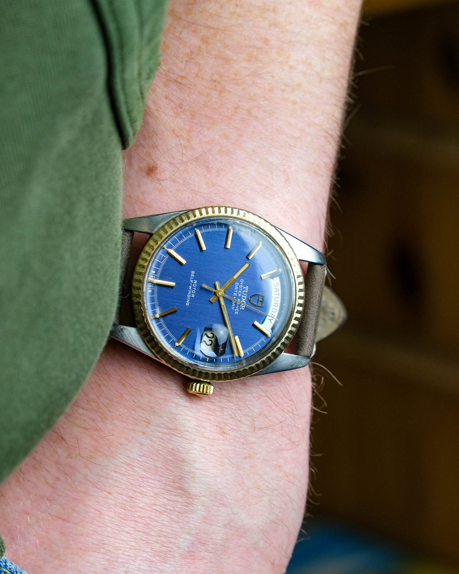Tudor Date Day JUMBO blue dial 7019/3 from 1969 – Perpetual Watch