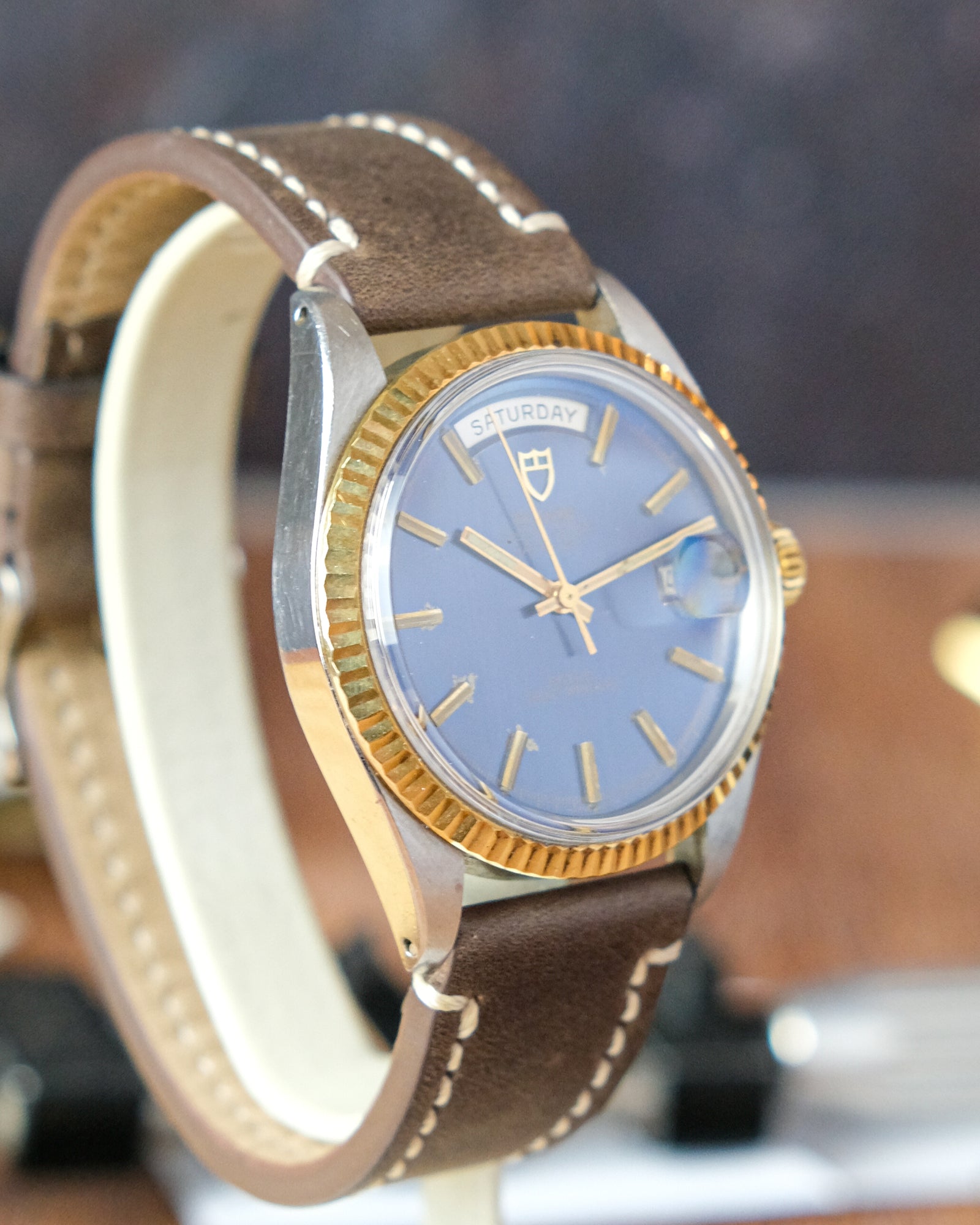 Tudor 7019/3 Date Day Blue dial – Perpetual Watch Lover (PWL)