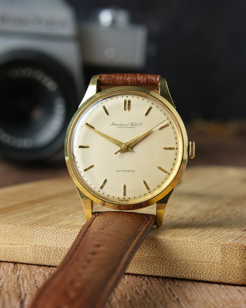 IWC International watch company in Yellow gold cal 852