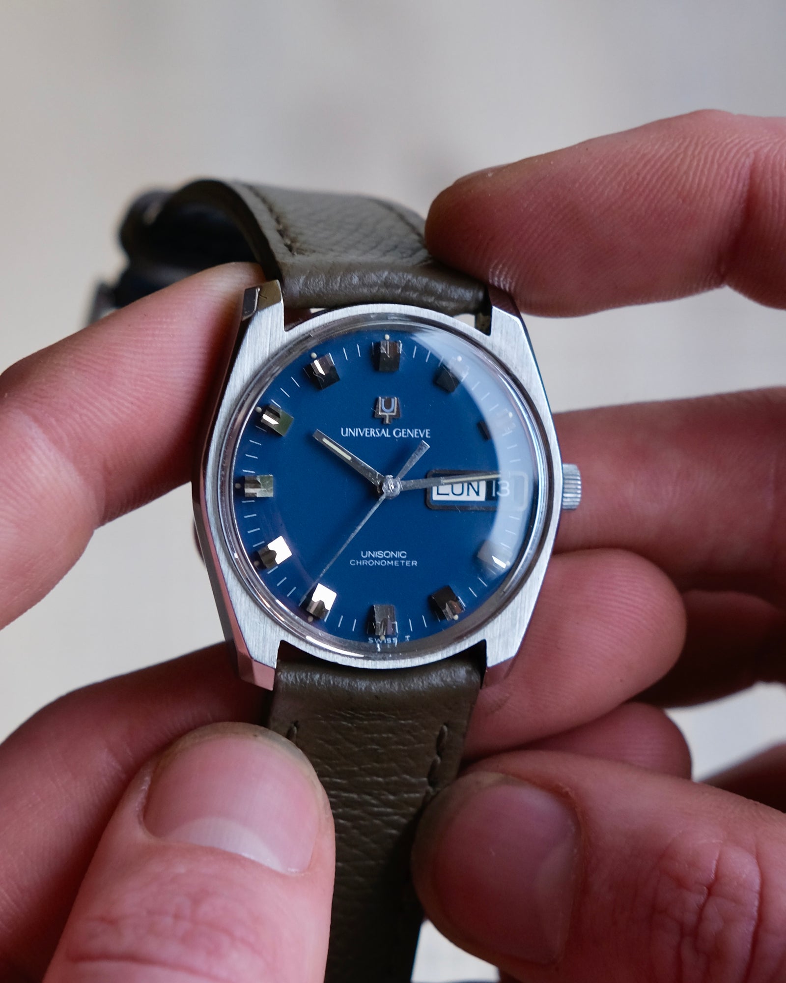 Universal Geneve unisonic Rare dial – Perpetual Watch Lover (PWL)